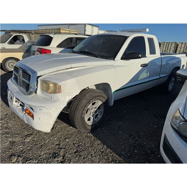 DODG DAKOTA 2005 T-TMU