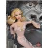 Image 2 : BARBIE : Starring Barbie in KING KONG : Collector Edition (2002) (#56737) (SEE PICS!)  (Listing & De