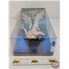 Image 8 : BARBIE : Dolls of the World Landmark Collection : Collector Pink Label : Eiffel Tower (2009) (#T3771