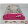 Image 8 : BARBIE : Pioneer : Second Edition : Collector Edition : American Stories Collection (1995) (#14756)