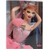 Image 2 : BARBIE : I LOVE LUCY : Barbie Collector : Episode 116 "Lucy Gets in Pictures" (2006) (#J0878) (SEE P