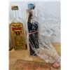 Image 8 : Variety Rawleigh's Bottles/Tins/Fly Pads (14 Items)