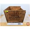 Image 1 : EDMONTON City Dairy Creamery Butter Wood Crate (10-3/4"H x 13-1/4"W x 13-3/4"D)