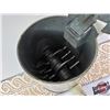 Image 3 : Wall Mount DAZEY Triple Ice Crusher (10-1/4"H)
