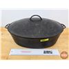 Image 1 : Antique Wagner Wane #7 Cast Iron Oval Roaster w/Lid (Total Measures: 8"H x 17-1/2"W x 11-3/4"D)