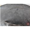 Image 3 : Antique Wagner Wane #7 Cast Iron Oval Roaster w/Lid (Total Measures: 8"H x 17-1/2"W x 11-3/4"D)