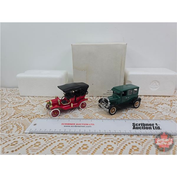 Die-Cast Collector Cars : Pair with Box ~ 1926 Ford Fordor ~ 1909 Ford Model T Touring Car (Box Meas