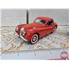 Image 2 : Die-Cast Collector Cars : Pair with Box ~ 1963 Studebaker Avanti ~ 1949 Jaguar XK120 (Box Measures: 