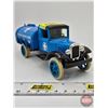 Image 8 : Trunk Bank : ROYALITE : 1931 Hawkeye (2-3/4"H x 2-1/4"W x 7"D)