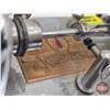 Image 3 : Vibroplex Deluxe Telegraph Key (3-1/4"H x 7-1/4"W x 3-1/4"D)