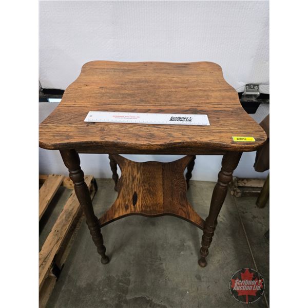 Oak Parlor Side Table (2 Tier) (30"H x 21-1/2"W x 22-1/4"D)