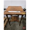 Image 1 : Oak Parlor Side Table (2 Tier) (30"H x 21-1/2"W x 22-1/4"D)