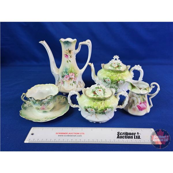 Prussia / Germany : Porcelain Tea Service Items : Coffee Pot; Tea Pot; Sugar Bowl; Cream Pitcher; Cu