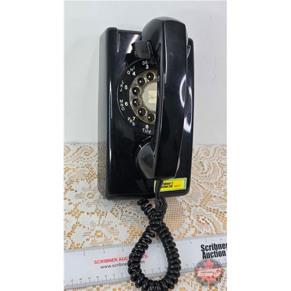 Black Rotary Telephone (9-1/2"H x 5"W x 4-1/2"D) (SEE PICS!)