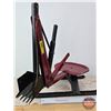 Image 10 : Buddy L Dandy Digger (Measured with Bucket Folded : 17"H x 9-1/2"W x 20-1/2"D)