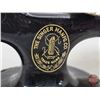 Image 9 : Antique Singer Model 20 "Sewhandy" Hand Crank Miniature Sewing Machine  (RARE!)