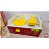 Image 2 : Fisher-Price Toys (3) : TV Music Box, Radio & Record Player