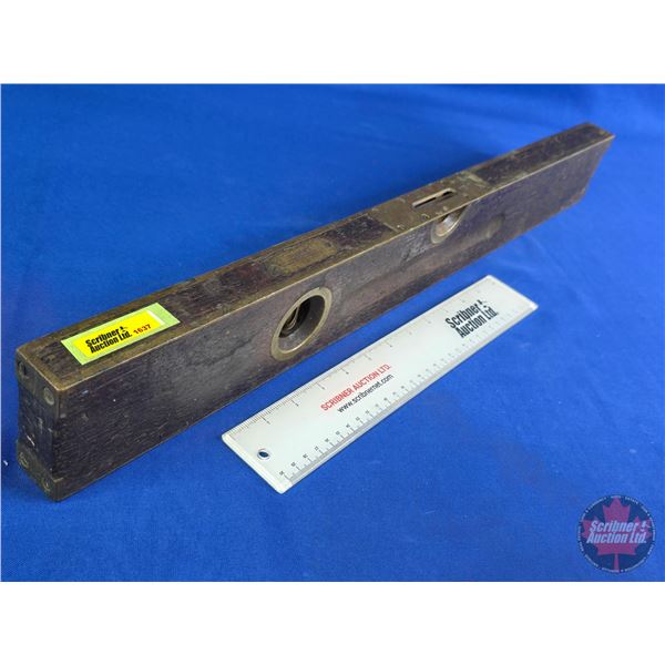 Stanley Wood & Brass Level (3"H x 26"L x 1-1/4"D)