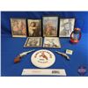 Image 1 : Roy Rogers Collector Combo :  - Framed Pictures (6) - Tin Toy Lantern - Toy Pistols (2) - Frisbee