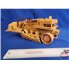 Image 2 : Diecast CASE Dozer (Scale 1:16) (ERTL) (Note: Missing Rubber Tracks)