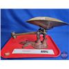 Image 1 : Fairbanks Merchant Scale : 4lb (Measures : 9"H x 19"W x 8"D)