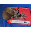 Image 8 : Fairbanks Merchant Scale : 4lb (Measures : 9"H x 19"W x 8"D)