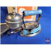 Image 9 : Coleman Iron No. 4-A w/ Original Box, Trivet, Pump, & Wrench (Box Measures : 7-1/2"H x 12"W x 4"D)