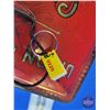 Image 8 : Union Leader Cut Plug Tobacco Lunch Pail (Measures : 4-1/2"H x 7-1/2"W x 5"D)