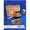 Image 1 : Coleman Iron No. 4-A w/ Original Box, Trivet, & Pump (Black) (Box Measures : 7-1/2"H x 12"W x 4"D)