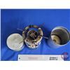 Image 8 : Coleman Camp Stove : No.530 (Missing Handle For Pot) (Canister Measures : 8-3/4"H x 4-1/4"Dia)