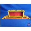 Image 8 : Tin Railroad Accessory Buildings (2) w/ CN Adjustable Cap (Largest Building Measures : 3-1/2"H x 13"