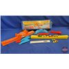 Image 1 : Matchbox Superfast Race Track Kit w/ (4) Cars & Extra Track (Case Measures : 3-1/2"H x 24-1/2"W x 8"
