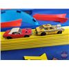 Image 9 : Matchbox Superfast Race Track Kit w/ (4) Cars & Extra Track (Case Measures : 3-1/2"H x 24-1/2"W x 8"
