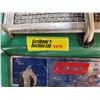 Image 8 : Coleman Propane Catalytic Heater (Measures : 16"H x 9"W x 7-1/2"D)