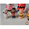 Image 3 : Peanuts Collection : - Postalettes (15) - Avon Shampoo Bottles (3) - Figurines (6)