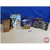 Image 1 : Star Wars Collection :  - VHS Tapes - R2-D2 Model Kit - Lunch Box w/ Water Bottle - Action Figure - 