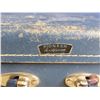 Image 8 : Hardshell Suitcase w/ Model Parts Incl. Wheels & Axles  (Case Measures : 5-1/2"H x 16"W x 10-1/2"D)