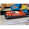 Image 2 : Duffy's Daredevils Roll Over Car Set (c. 1960's) (Box Measures : 5-1/4"H x 18-1/2"W x 13-3/4"D)