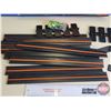 Image 2 : Speed Burners Multi-Loop Speedway : For Hot Wheels Style Cars (c. 1978) (Box Measures : 3"H x 18-3/4