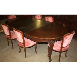 Dining Table & 6 Chairs