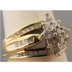 10k Gold Diamond Cluster Ring 3.3 grams