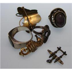 Bag of Silver Rings Pins & Charms 34.4 grams