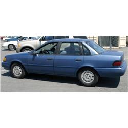 1992 Ford Tempo GL