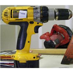 Dewalt 12v Cordless Drill & Bat