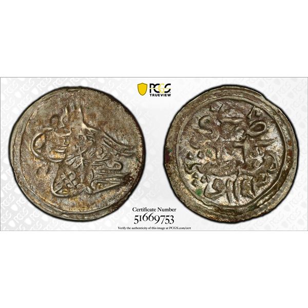 TURKEY: Mahmud I, 1730-1754, AR akçe, Kostantiniye, AH1143, PCGS MS62