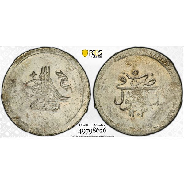 TURKEY: Selim III, 1789-1807, AR kurush, Islambul, AH1203 year 5 (1793), PCGS MS62
