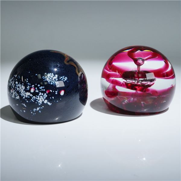 2pc Selkirk Glass Paperweights, Red Mirage (Ltd Ed) and Wizards Eye