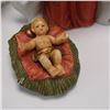 Image 3 : 7pc Porcelain Nativity Scene Figurines