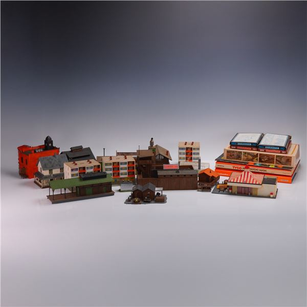 24pc+ Scale Model Train Accessories with Books, Vehicles, and Buildings