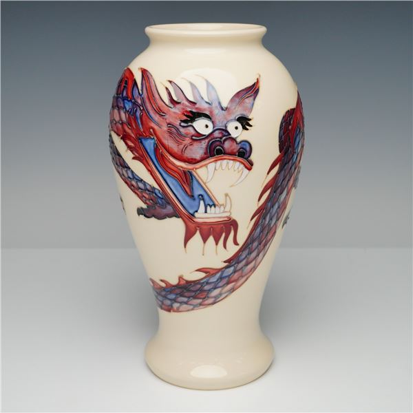 Moorcroft Pottery Stunning Dragon Vase